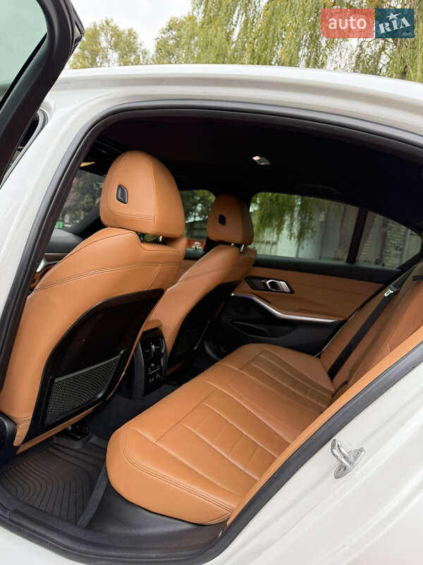 Седан BMW 3 Series 2020 в Днепре фото 25 Седан BMW 3 Series 2020 в Днепре