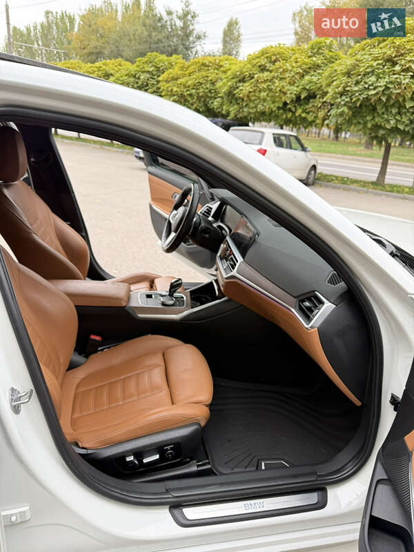 Седан BMW 3 Series 2020 в Днепре фото 29 Седан BMW 3 Series 2020 в Днепре