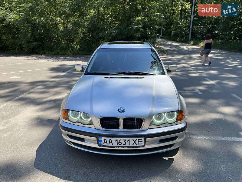 BMW 3 Series 2000