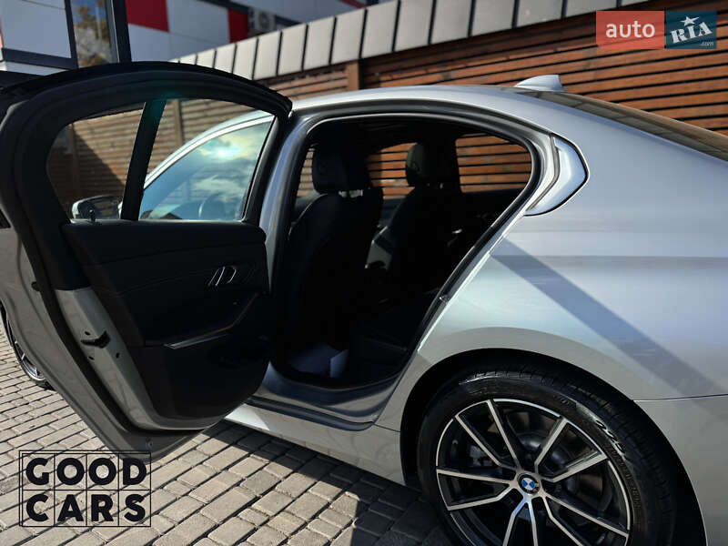 Седан BMW 3 Series 2019 в Одесі