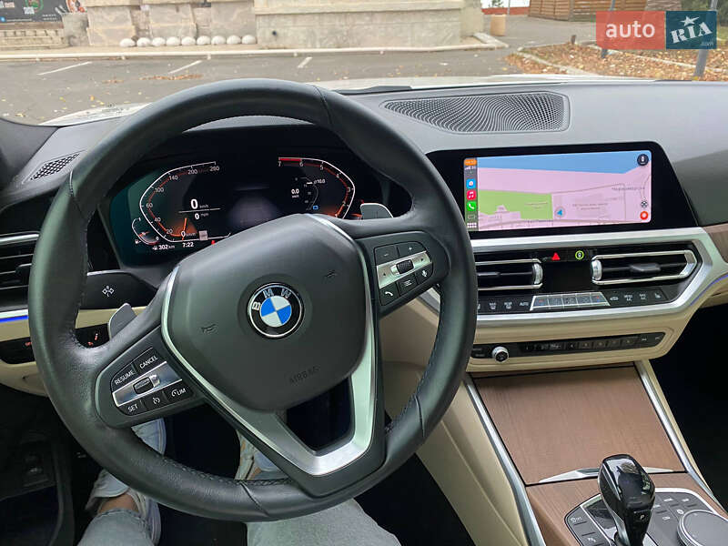 Седан BMW 3 Series 2019 в Черноморске