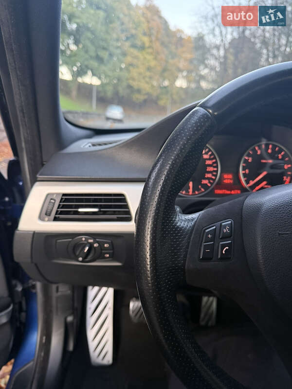 Седан BMW 3 Series 2006 в Киеве