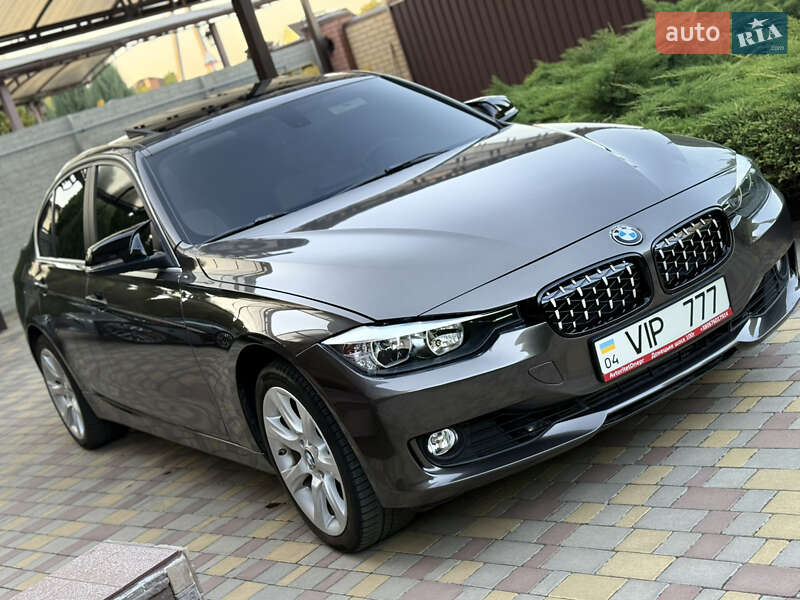 Седан BMW 3 Series 2015 в Днепре