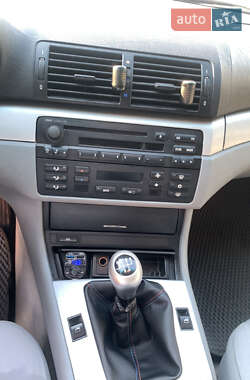 Седан BMW 3 Series 2004 в 