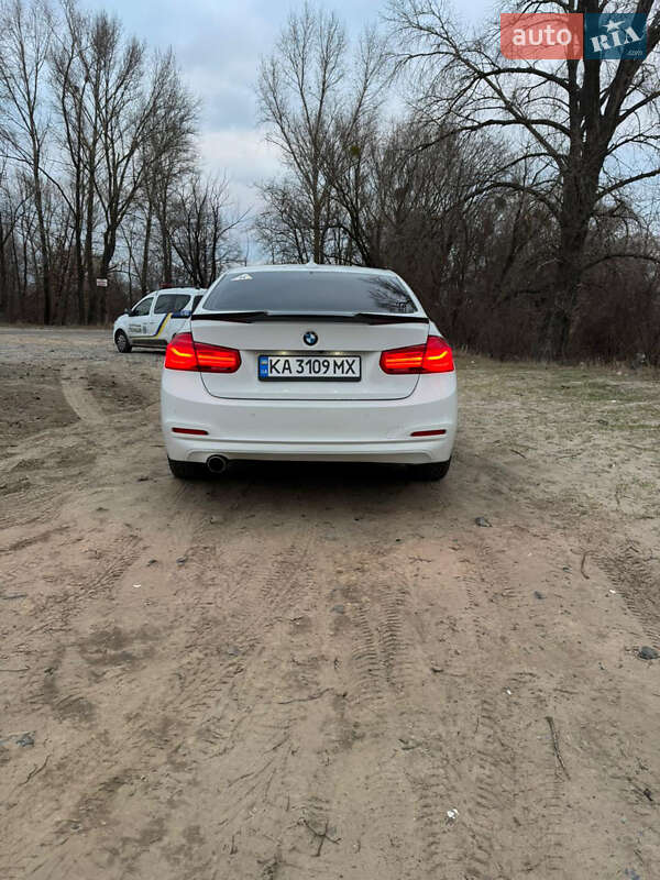 Седан BMW 3 Series 2016 в Киеве фото 18 Седан BMW 3 Series 2016 в Киеве