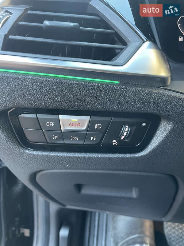 Седан BMW 3 Series 2019 в Киеве фото 26 Седан BMW 3 Series 2019 в Киеве