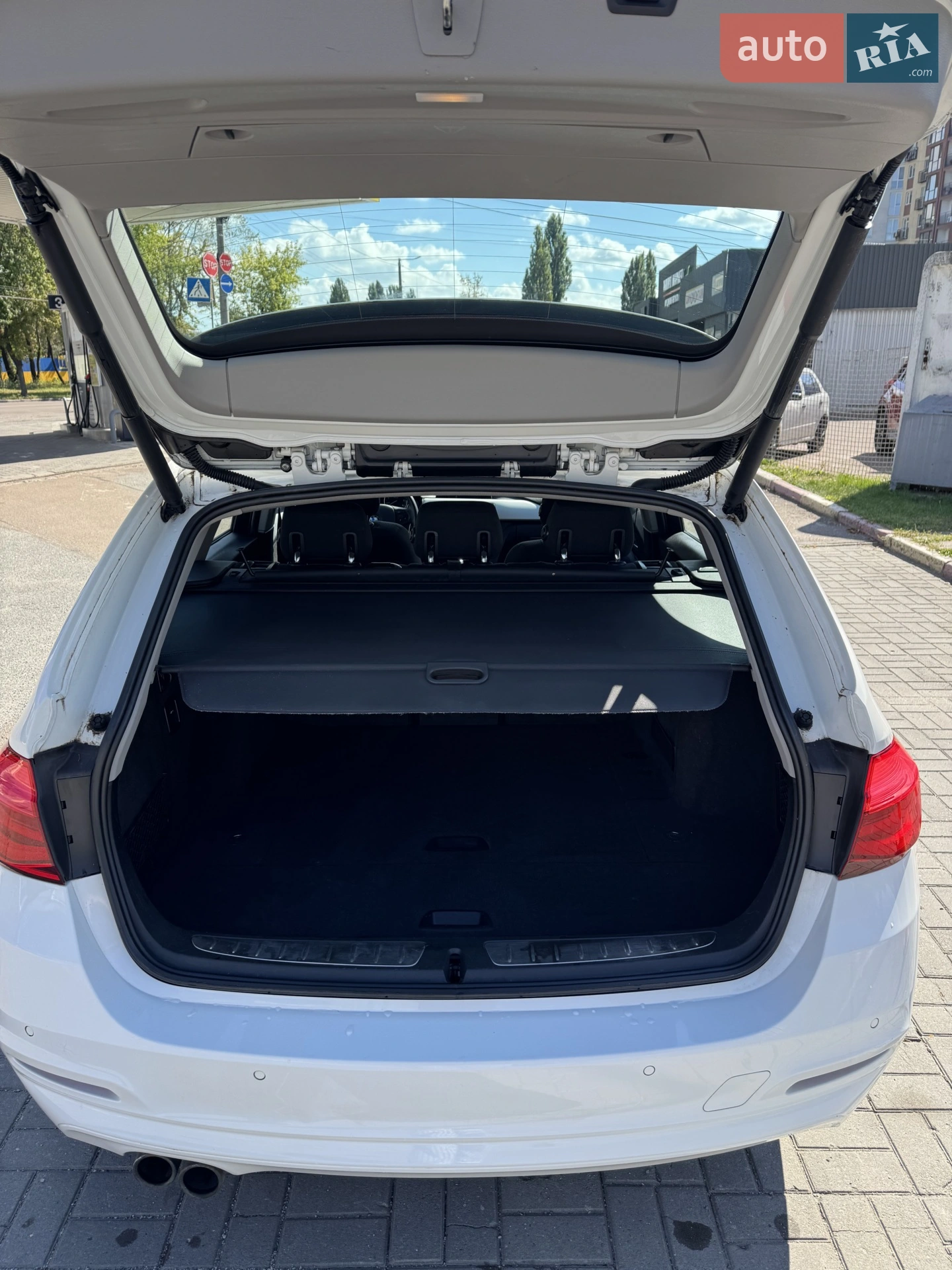 2015 BMW 3er - мініатюра 18