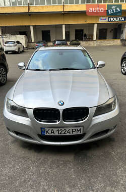 Седан BMW 3 Series 2011 в Киеве
