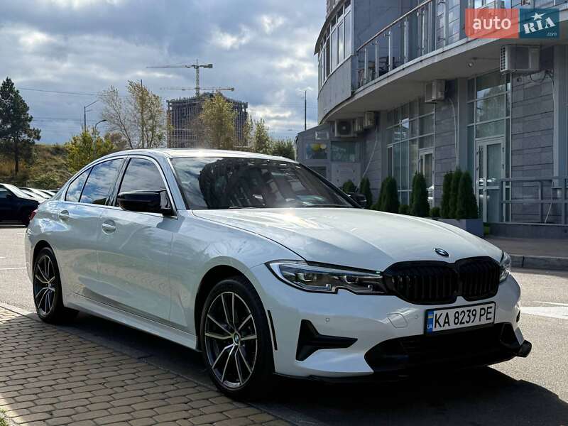BMW 3 Series 2020