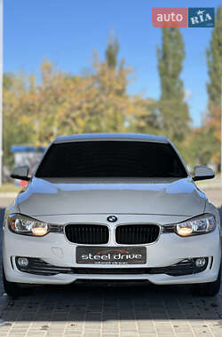 Седан BMW 3 Series 2013 в 