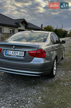 Седан BMW 3 Series 2011 в Подільську