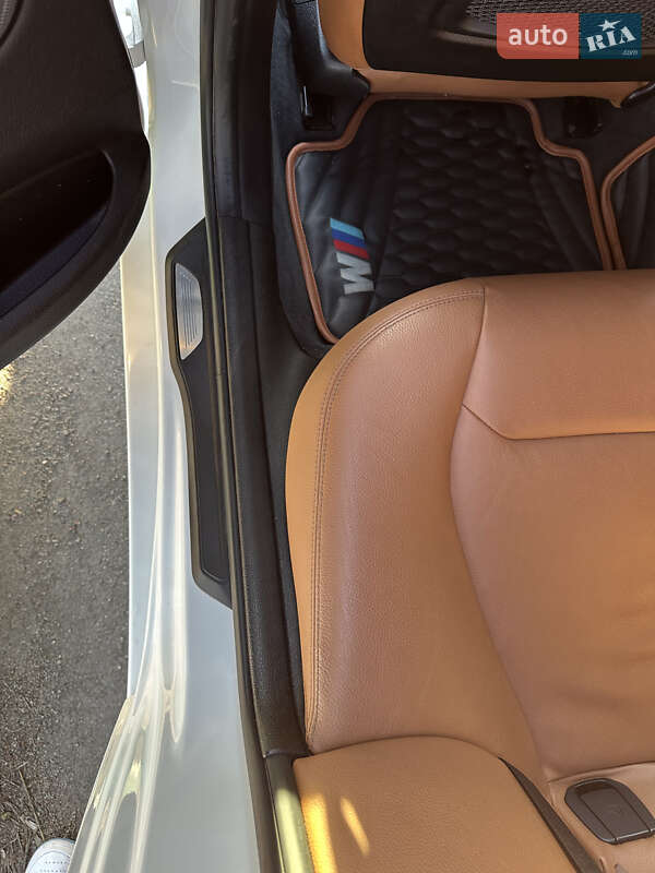 Седан BMW 3 Series 2015 в Киеве фото 48 Седан BMW 3 Series 2015 в Киеве