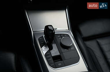 Седан BMW 3 Series 2021 в 