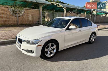 Седан BMW 3 Series 2014 в Киеве