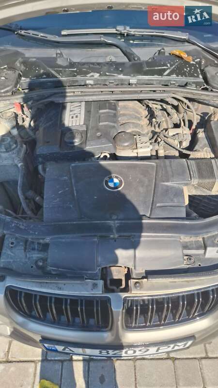 Седан BMW 3 Series 2008 в Верхней Сыроватке фото 10 Седан BMW 3 Series 2008 в Верхней Сыроватке