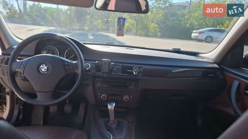 Седан BMW 3 Series 2008 в Верхней Сыроватке фото 9 Седан BMW 3 Series 2008 в Верхней Сыроватке
