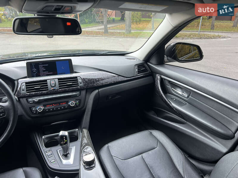 Седан BMW 3 Series 2012 в Киеве