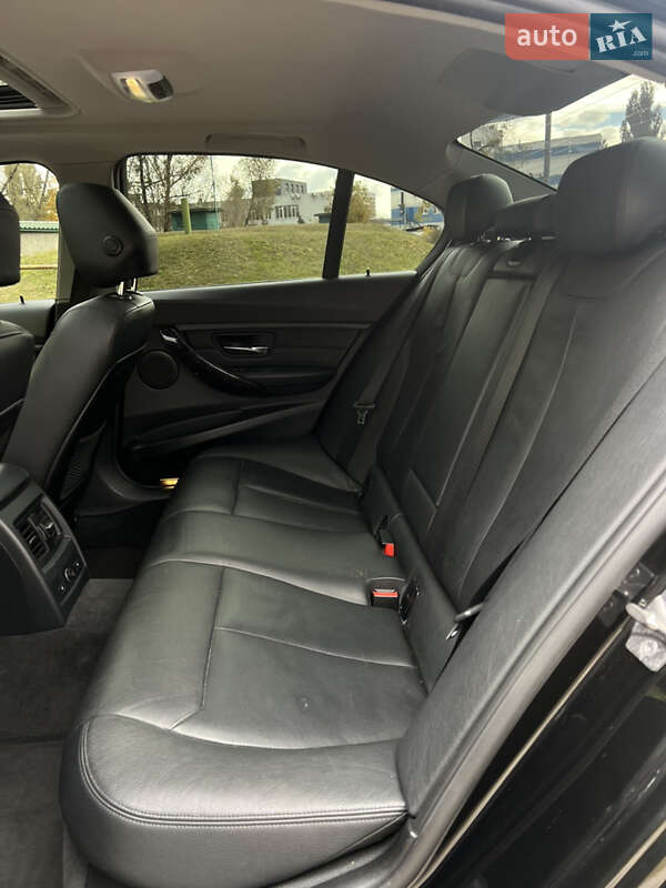 Седан BMW 3 Series 2012 в Киеве