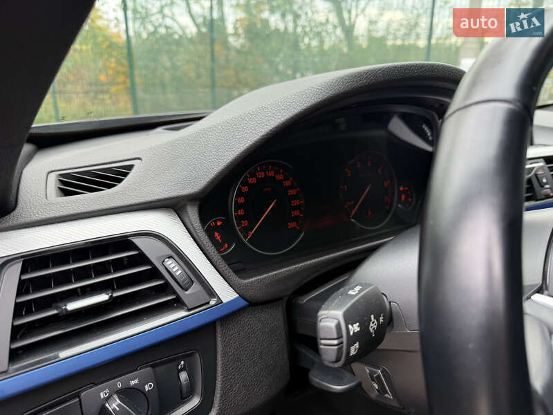 Седан BMW 3 Series 2015 в Виннице