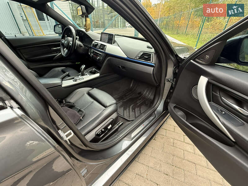 Седан BMW 3 Series 2015 в Виннице