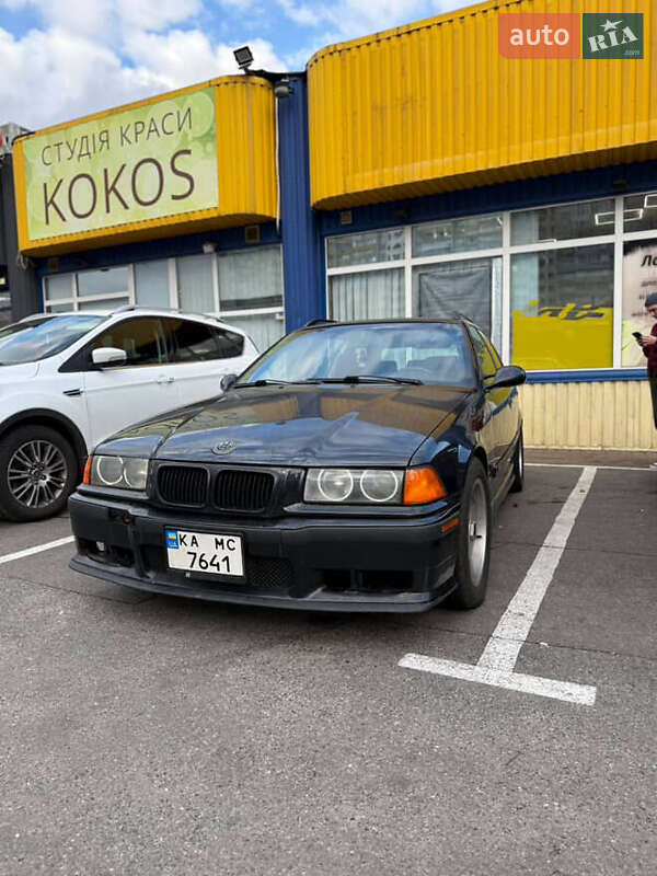 Универсал BMW 3 Series 1995 в Киеве