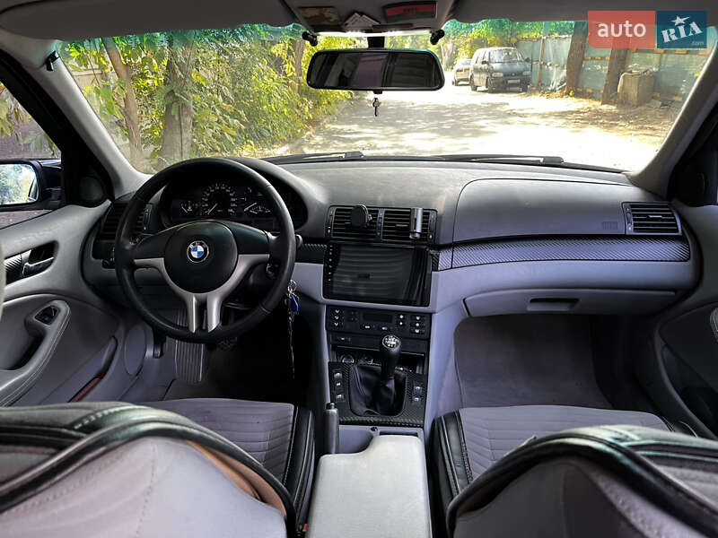 Седан BMW 3 Series 2003 в Измаиле фото 29 Седан BMW 3 Series 2003 в Измаиле