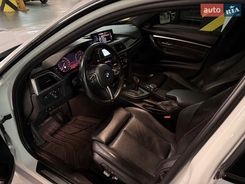 Седан BMW 3 Series 2016 в Дніпрі