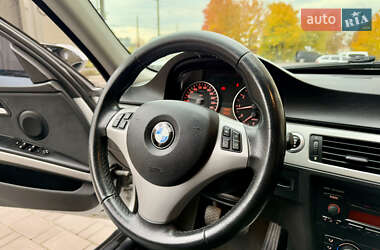 Седан BMW 3 Series 2007 в  фото 53 Седан BMW 3 Series 2007 в