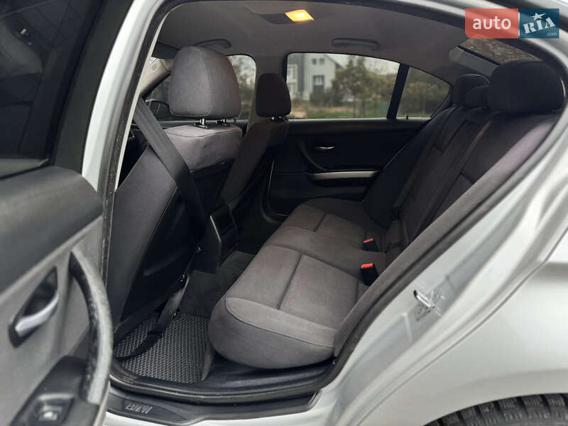 Седан BMW 3 Series 2007 в Хмельницькому