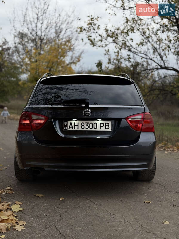 Универсал BMW 3 Series 2006 в Краматорске