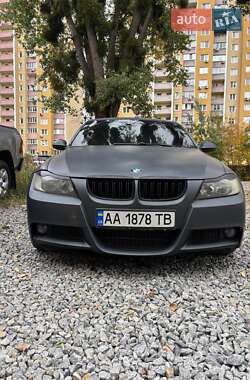 Седан BMW 3 Series 2005 в Киеве