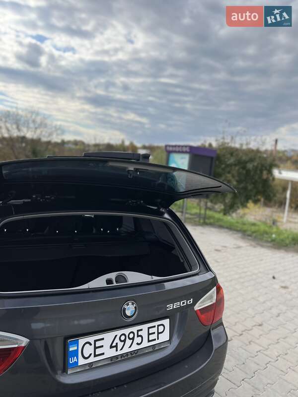 Универсал BMW 3 Series 2008 в Малинцах
