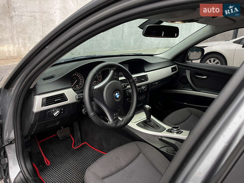 Універсал BMW 3 Series 2011 в Києві