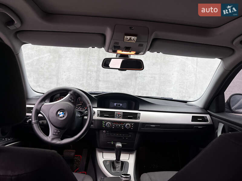 Універсал BMW 3 Series 2011 в Києві