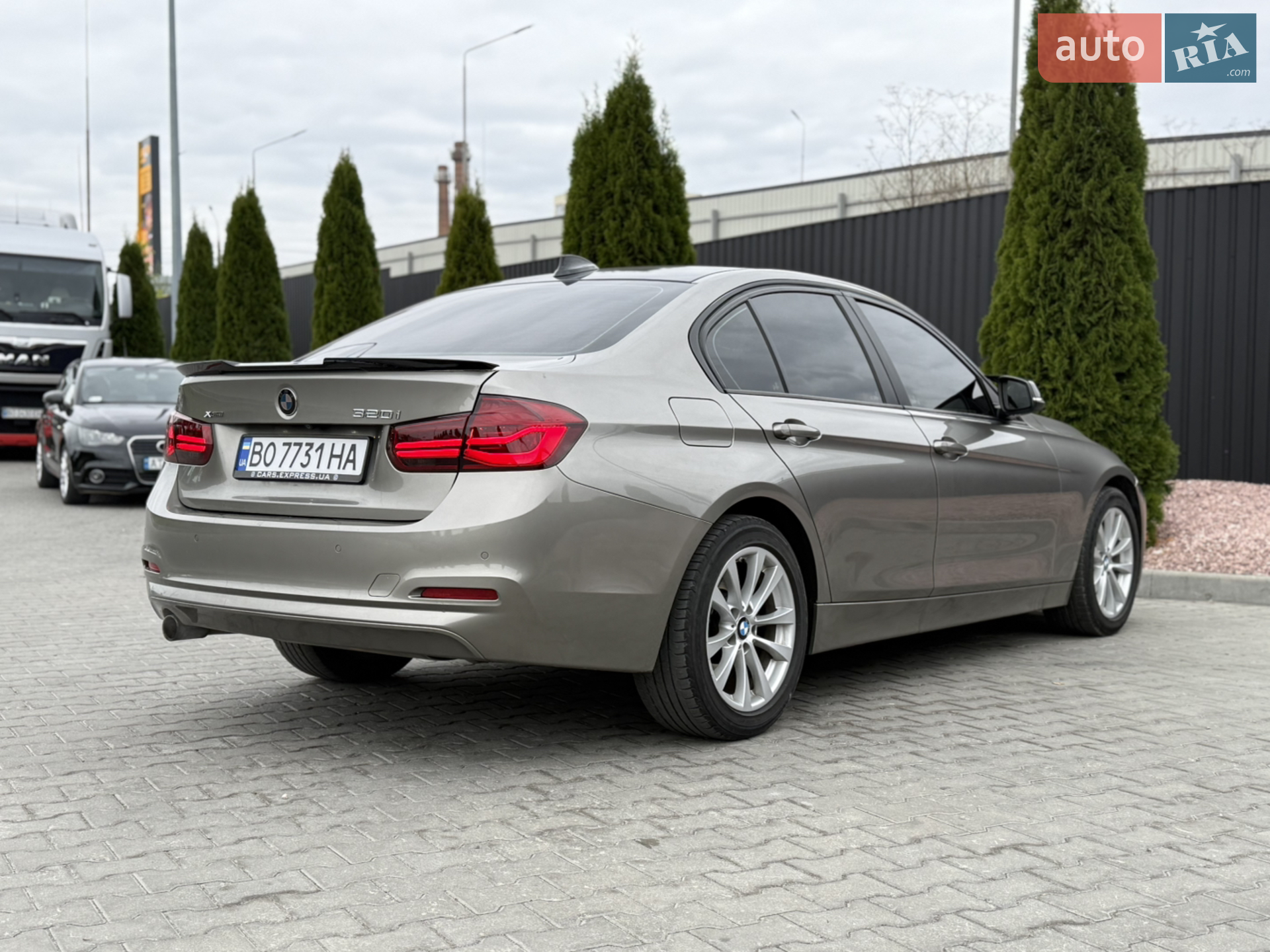 2016 BMW 3er - мініатюра 9