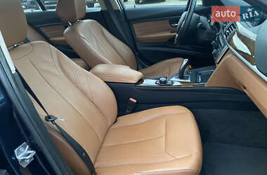 Седан BMW 3 Series 2013 в 