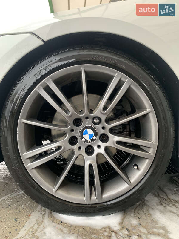 Кабриолет BMW 3 Series 2007 в Броварах