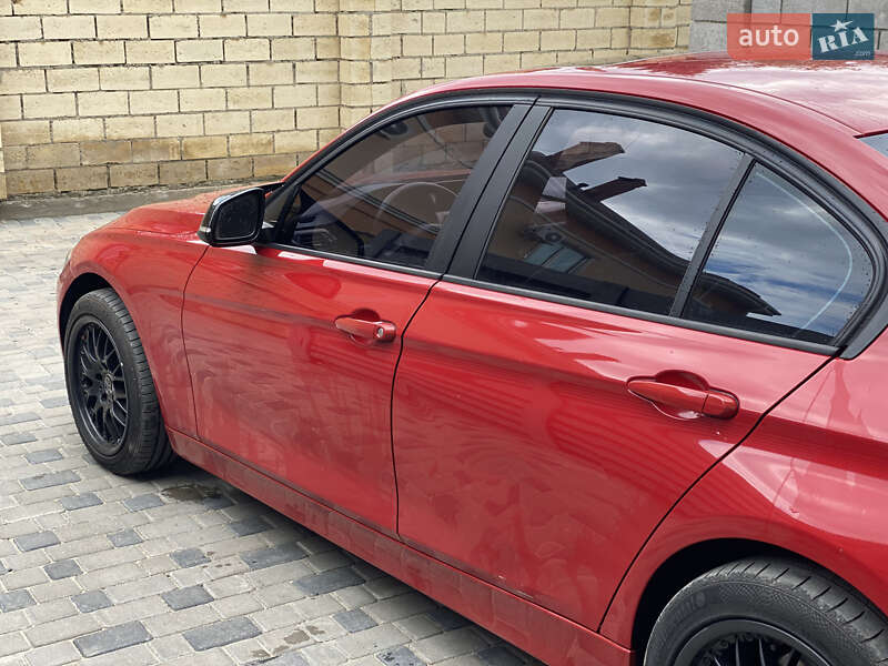 Седан BMW 3 Series 2013 в Одесі