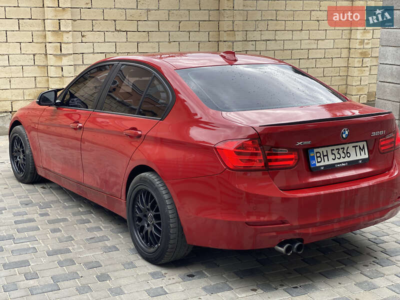 Седан BMW 3 Series 2013 в Одесі