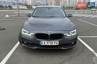 Седан BMW 3 Series 2015 в Киеве