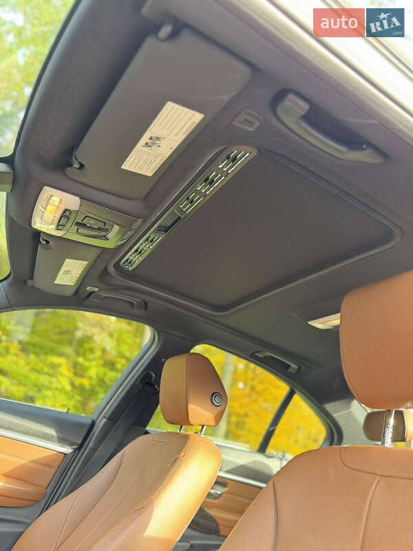 Седан BMW 3 Series 2015 в Шепетовке