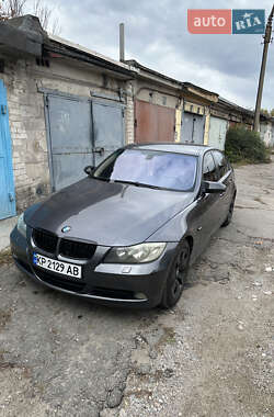 Седан BMW 3 Series 2005 в Запоріжжі