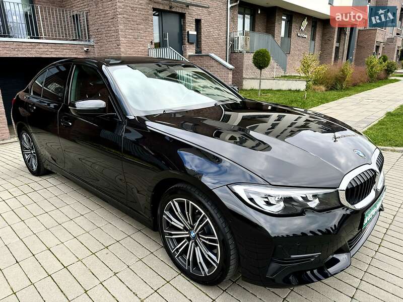 Седан BMW 3 Series 2022 в Львове фото 3 Седан BMW 3 Series 2022 в Львове