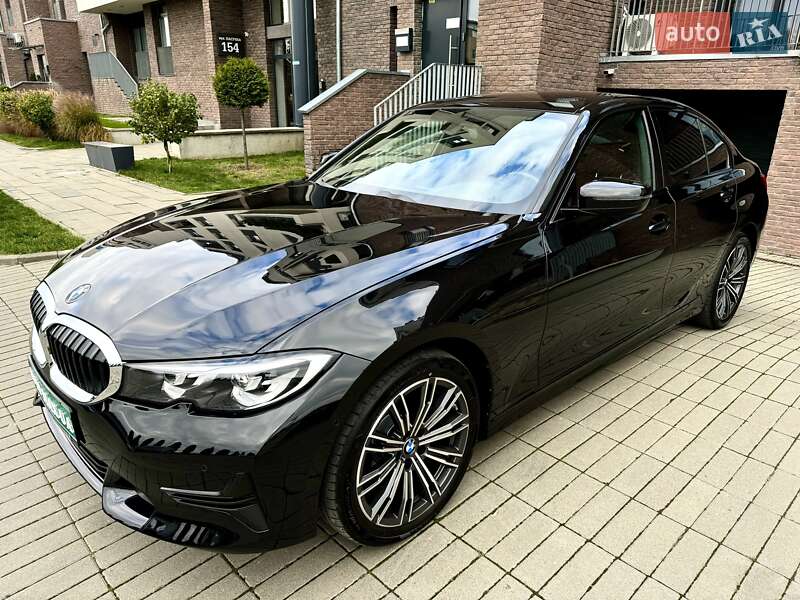 Седан BMW 3 Series 2022 в Львове фото 10 Седан BMW 3 Series 2022 в Львове