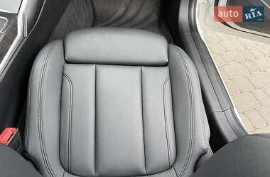 Седан BMW 3 Series 2019 в 