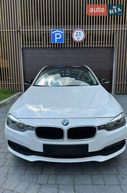 Седан BMW 3 Series 2014 в Львове