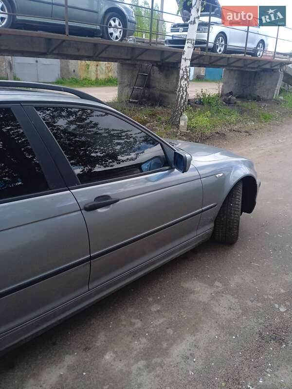 Универсал BMW 3 Series 2004 в Коростене