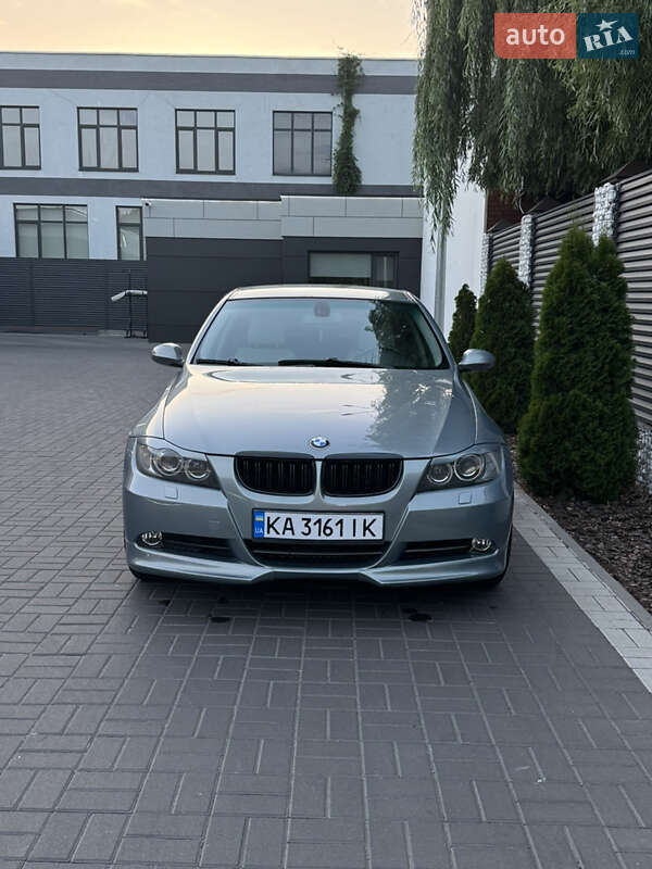 Седан BMW 3 Series 2005 в Черкассах фото 4 Седан BMW 3 Series 2005 в Черкассах