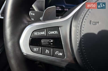 Седан BMW 3 Series 2023 в 