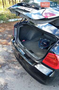Седан BMW 3 Series 2006 в  фото 23 Седан BMW 3 Series 2006 в